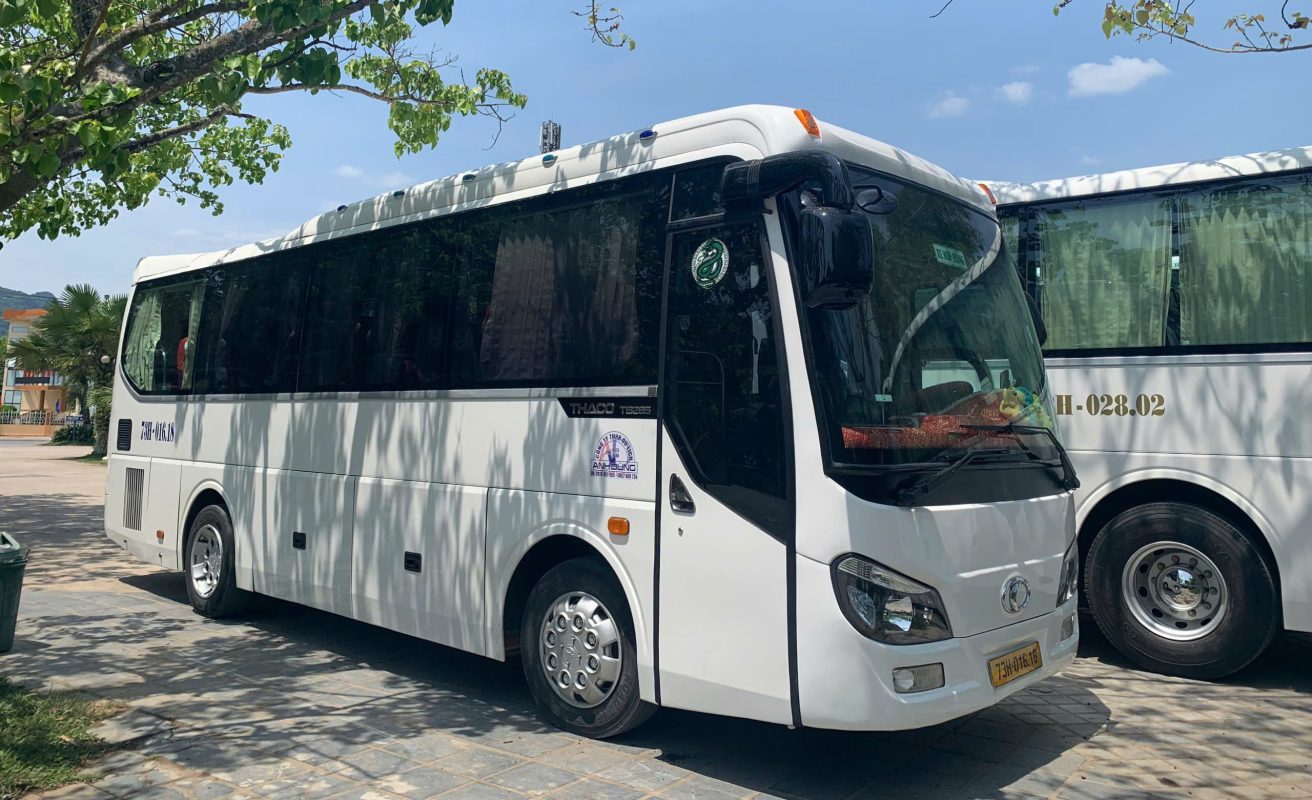Thuê xe du lịch Quảng Bình