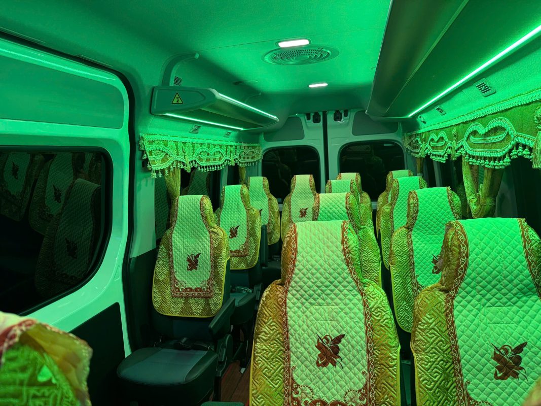 Thuê xe du lịch Quảng Bình