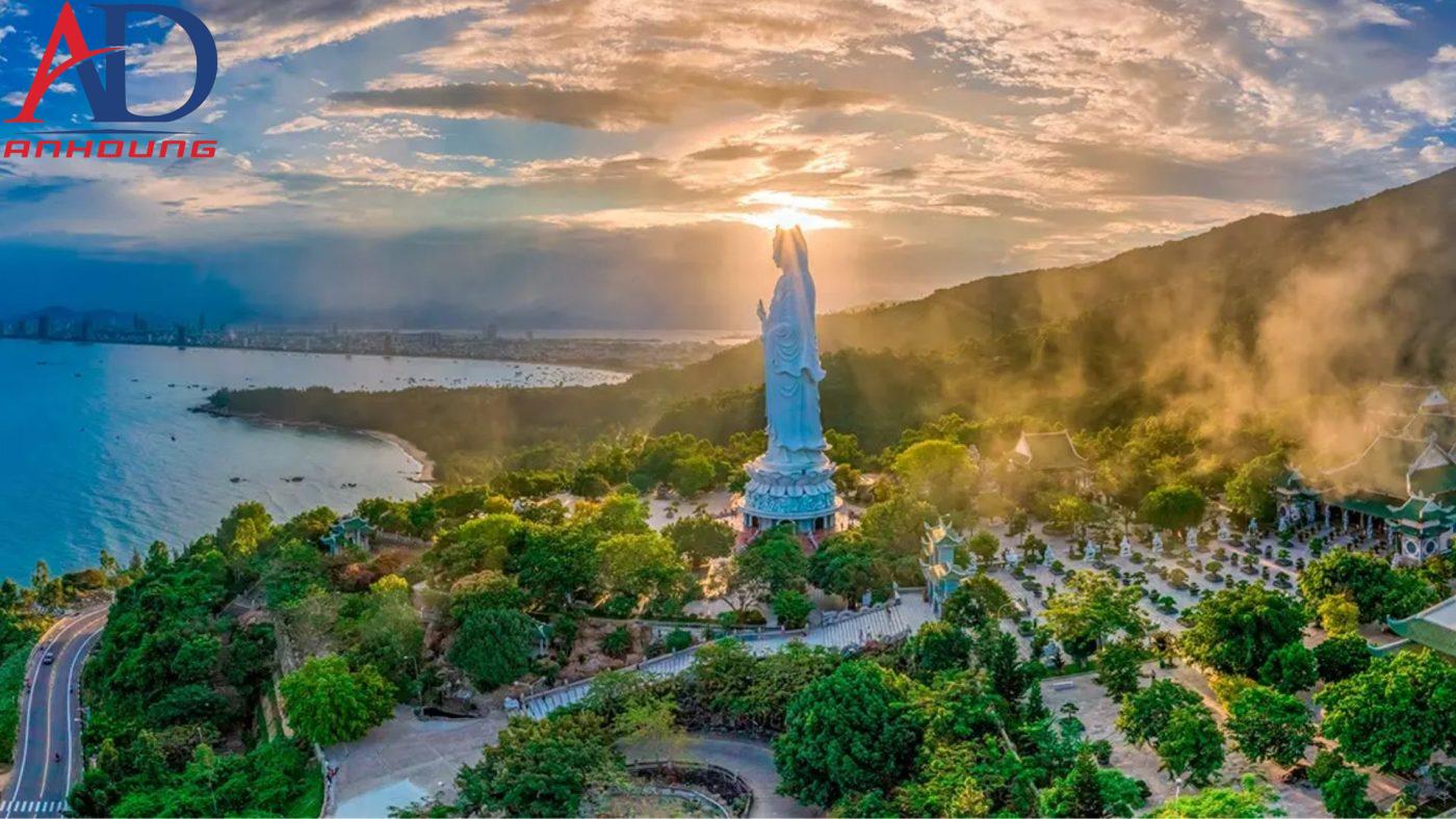 Thuê xe du lịch Quảng Bình