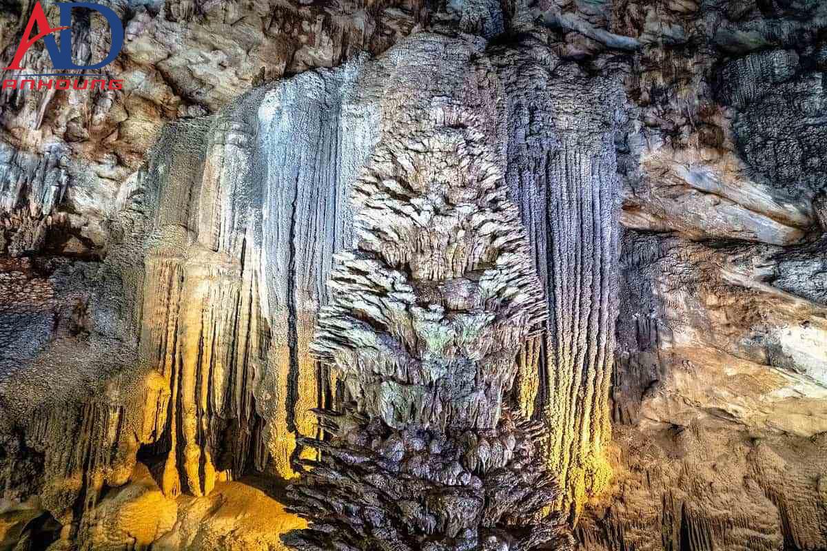 Thuê xe du lịch Quảng Bình