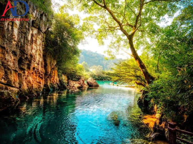 Thuê xe du lịch Quảng Bình